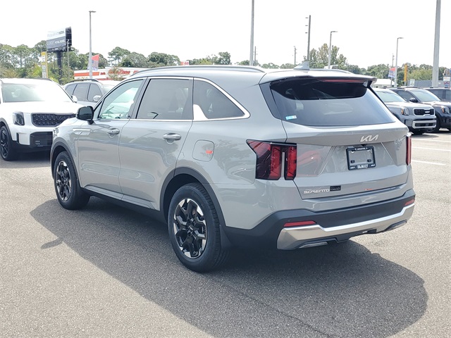 2026 Kia Sorento S photo 2