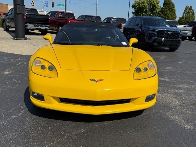 2009 Chevrolet Corvette Base photo 2
