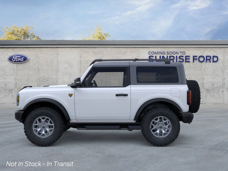 2025 Ford Bronco Badlands photo 3