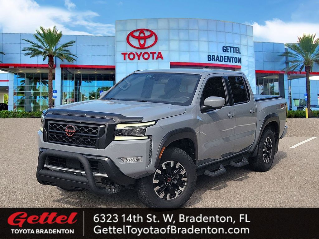 2022 Nissan Frontier PRO-4X's photo