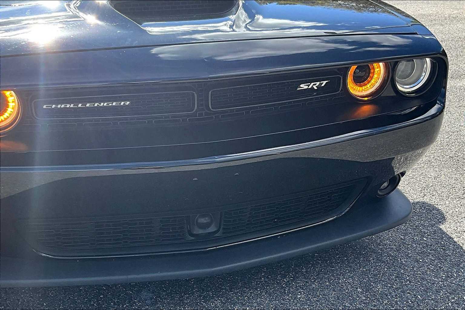 2016 Dodge Challenger SRT8 392 photo 29