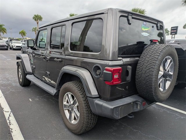 2018 Jeep Wrangler Unlimited Sahara photo 2
