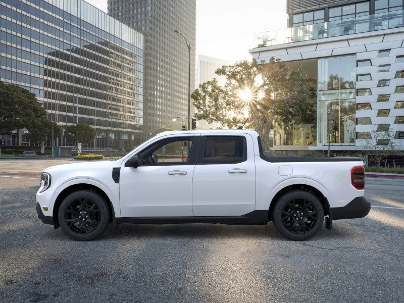 2025 Ford Maverick Lariat photo 4