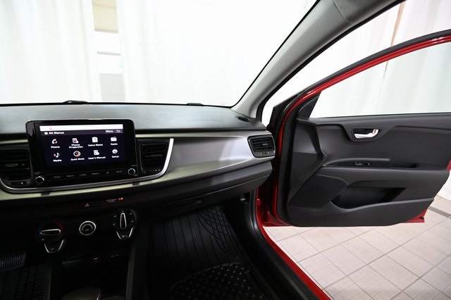 2022 Kia Rio S photo 23