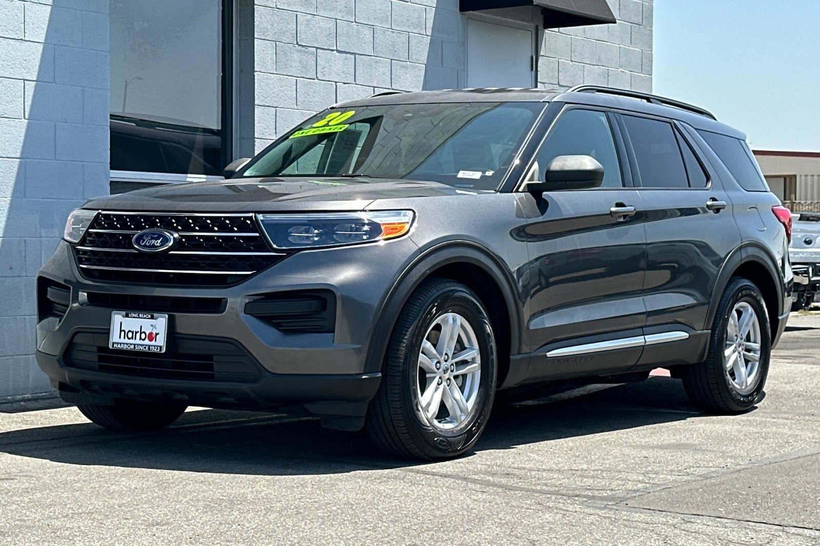 2020 Ford Explorer XLT photo 6
