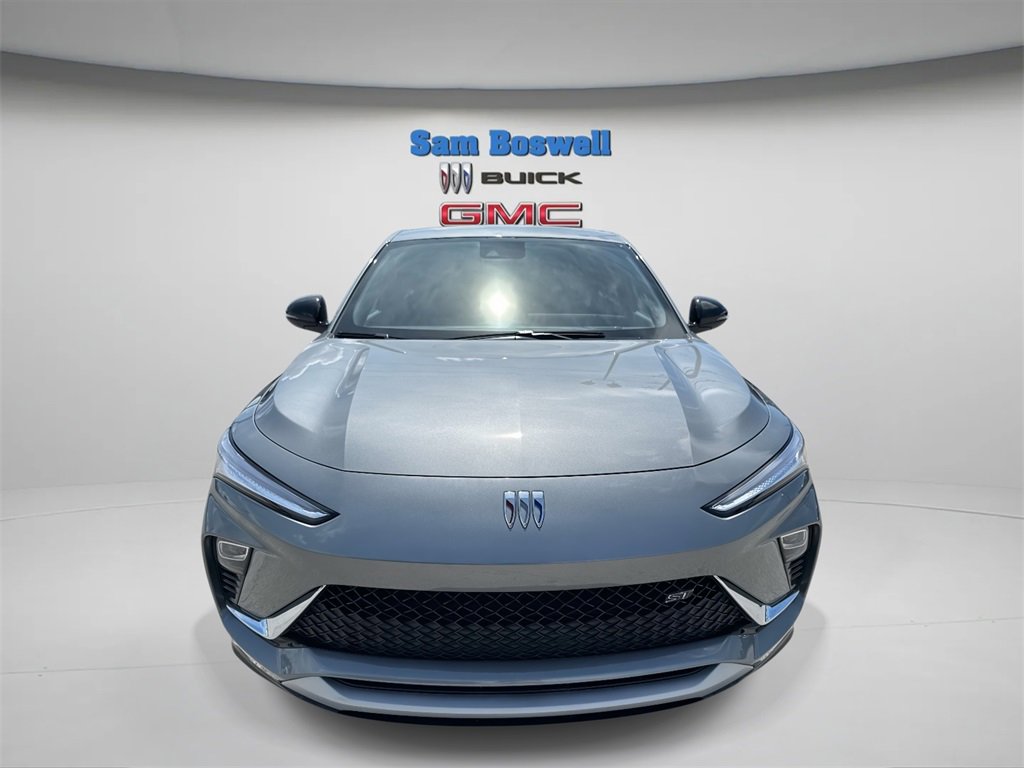 2026 Buick Envista ST photo 2