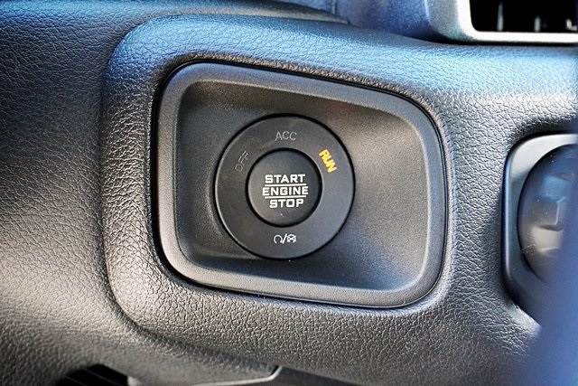 New 2026 Granite Crystal Metallic Clear-Coat Exterior Paint Jeep Sport image 33