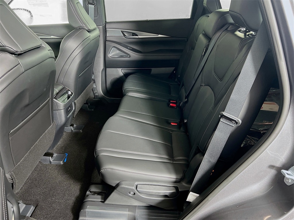 2025 Infiniti QX60 Luxe photo 23