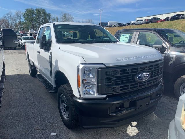 2026 Ford F-250 XL photo 2