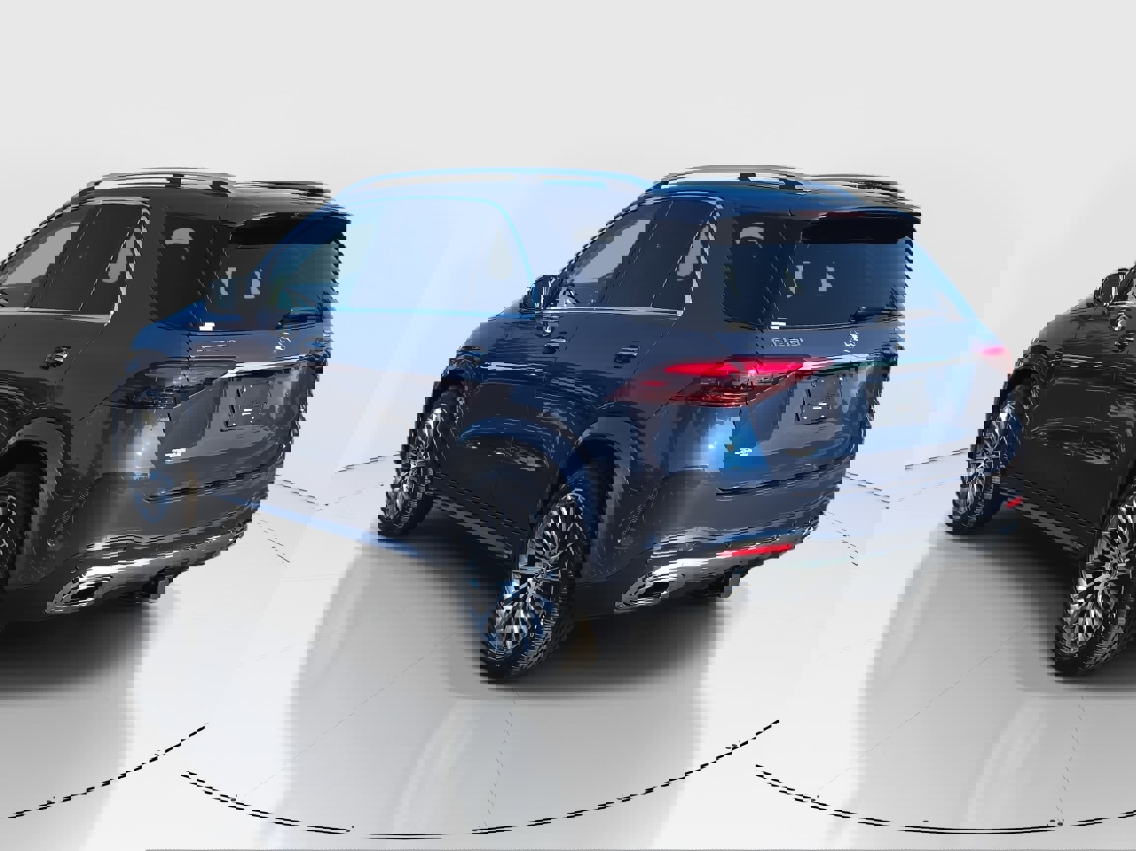 2026 Mercedes Benz GLE 350 4MATIC photo 4