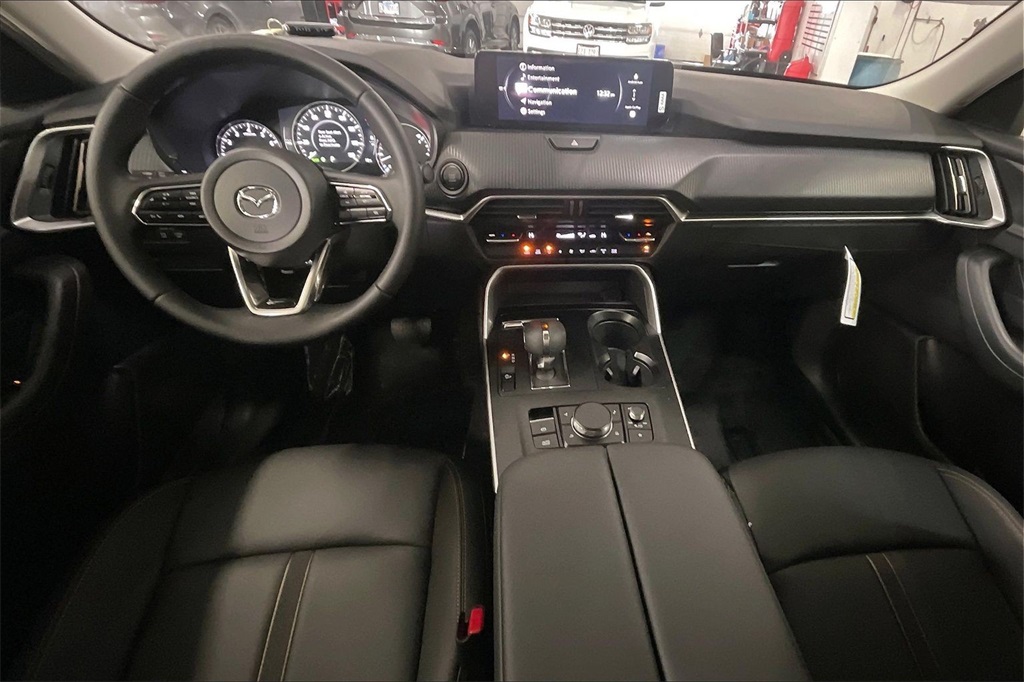 2026 MAZDA CX-90 - Image 4