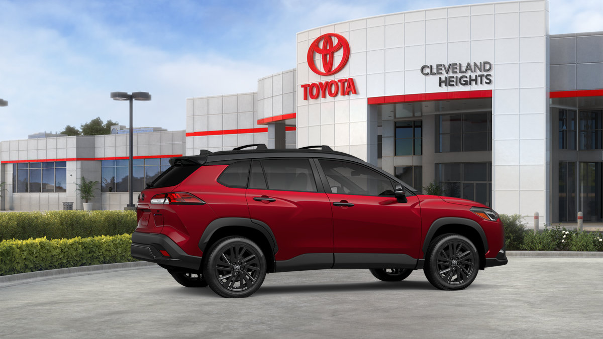 2025 Toyota Corolla Cross Hybrid Nightshade Edition photo 4