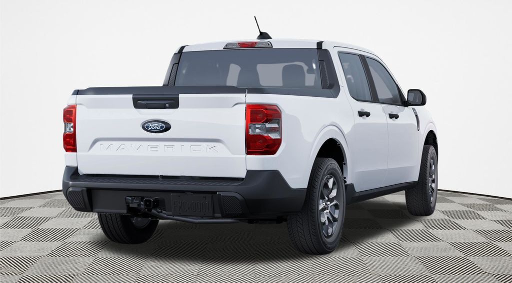 2025 Ford Maverick XLT photo 3