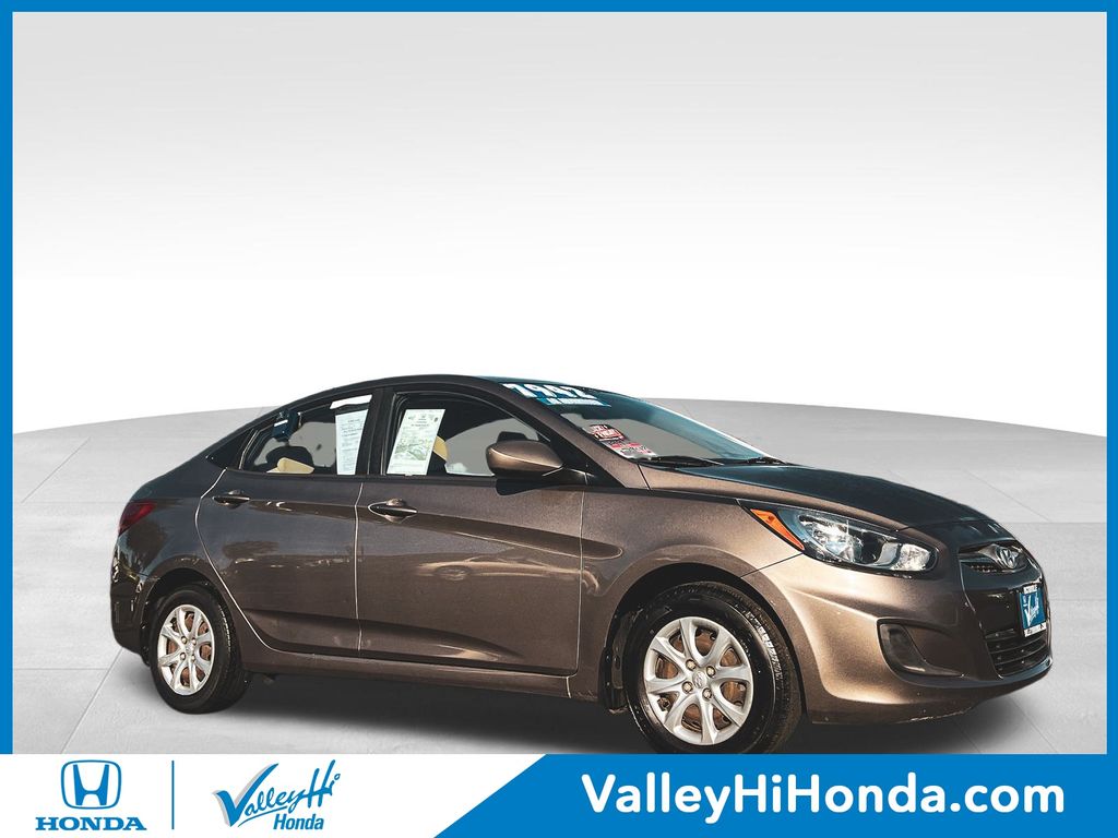 2012 Hyundai Accent GLS