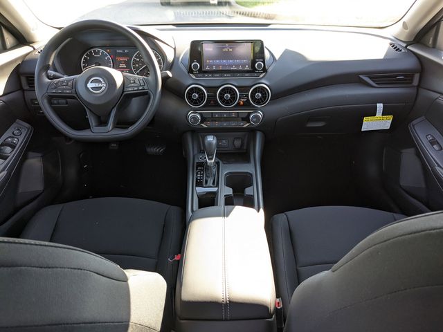 2025 Nissan Sentra S photo 13