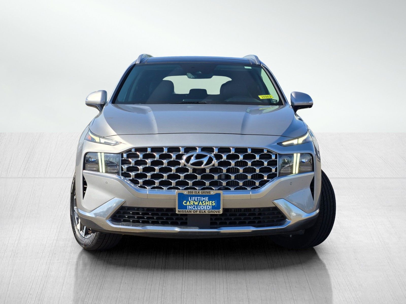 2023 Hyundai Santa Fe Limited photo 2