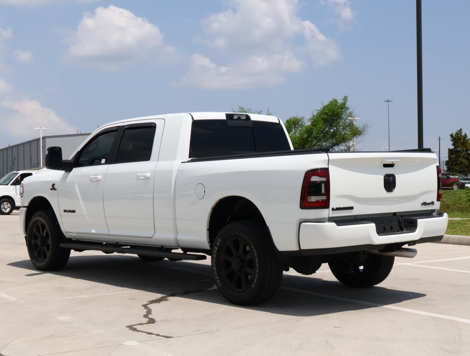 2024 Ram 3500 Laramie photo 3