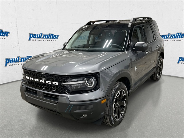 2025 Ford Bronco Sport Outer Banks's photo