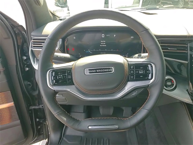 2023 Jeep Grand Wagoneer III photo 14