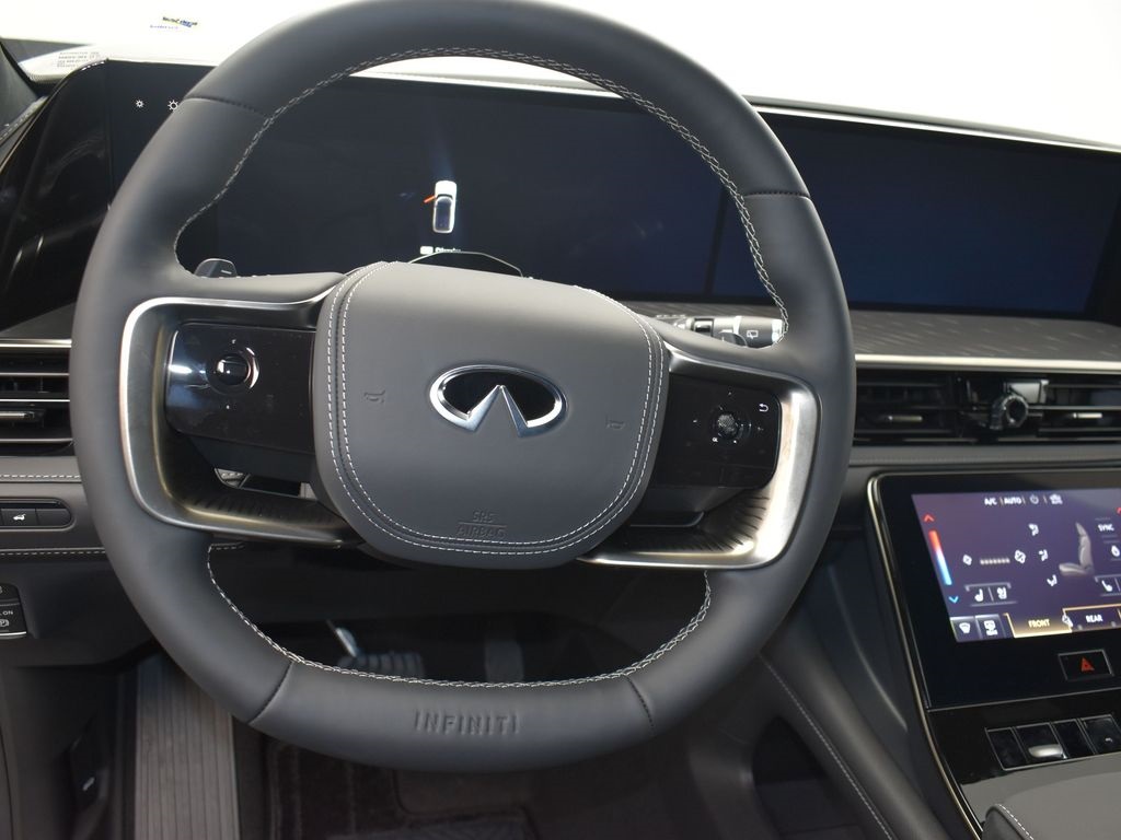 2026 Infiniti QX80 photo 12