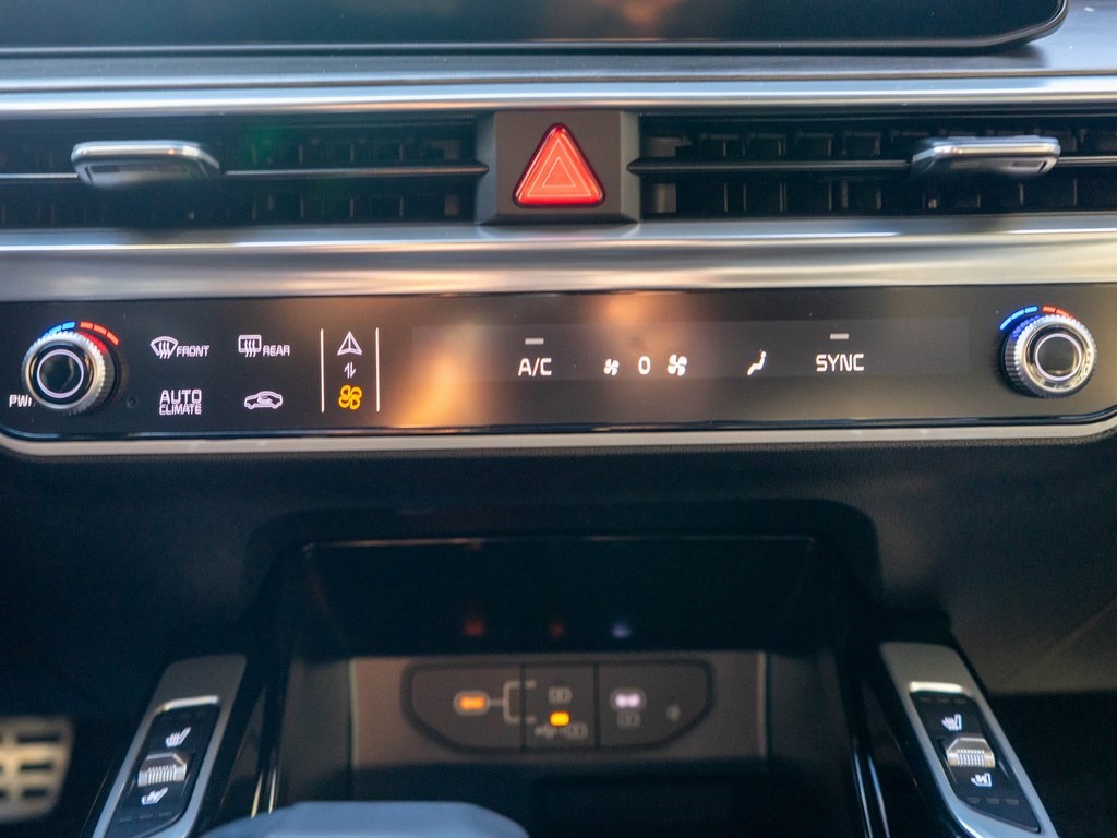 2026 Kia Sorento X-Line SX Prestige photo 23