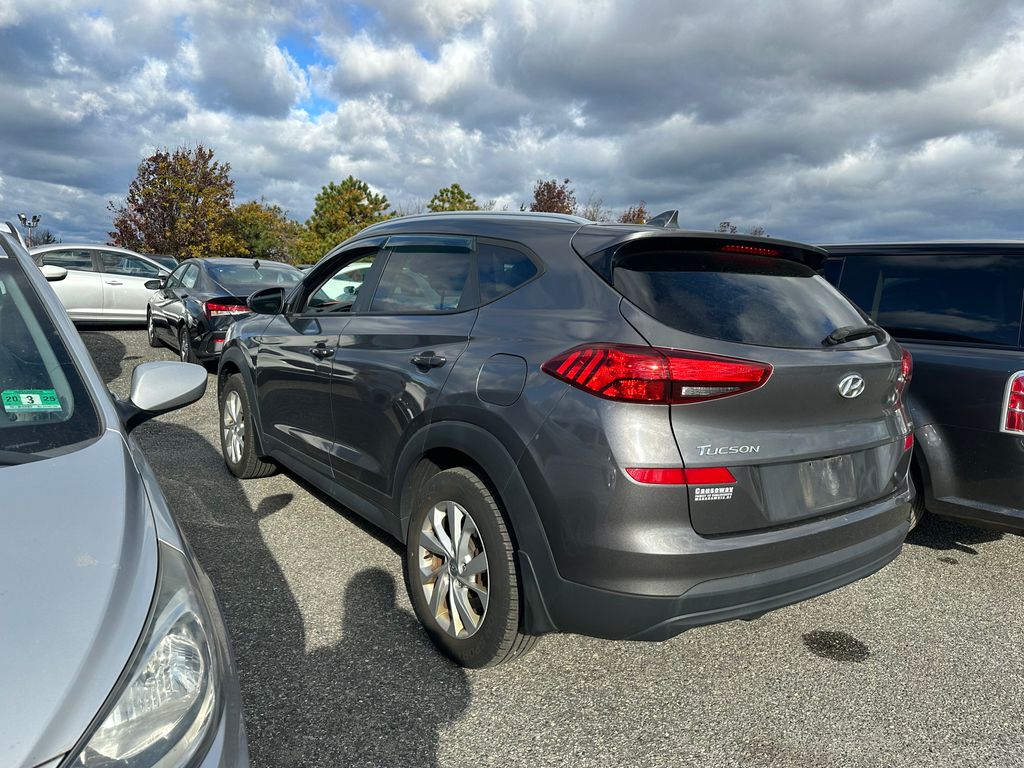 2020 Hyundai Tucson Value photo 2