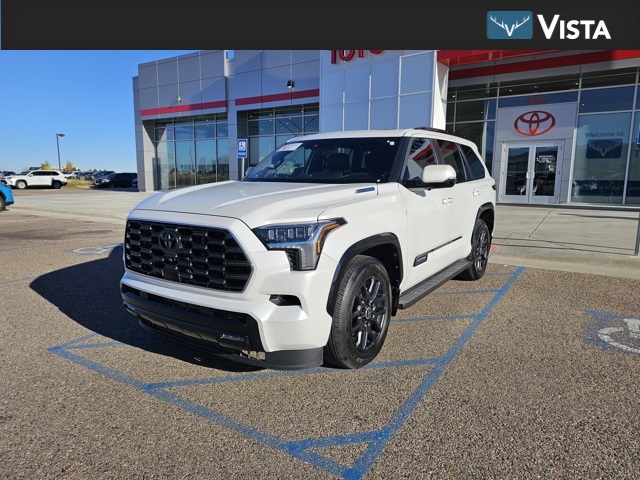 2024 Toyota Sequoia Platinum's photo