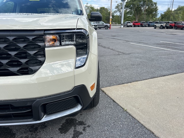 2025 Ford Maverick XLT photo 10