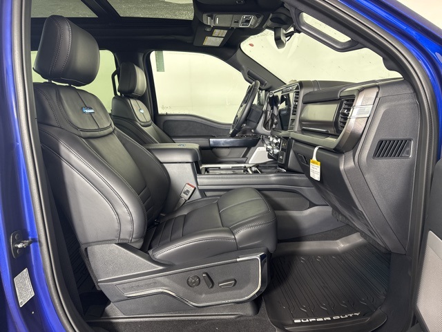 2026 Ford F-350 photo 4