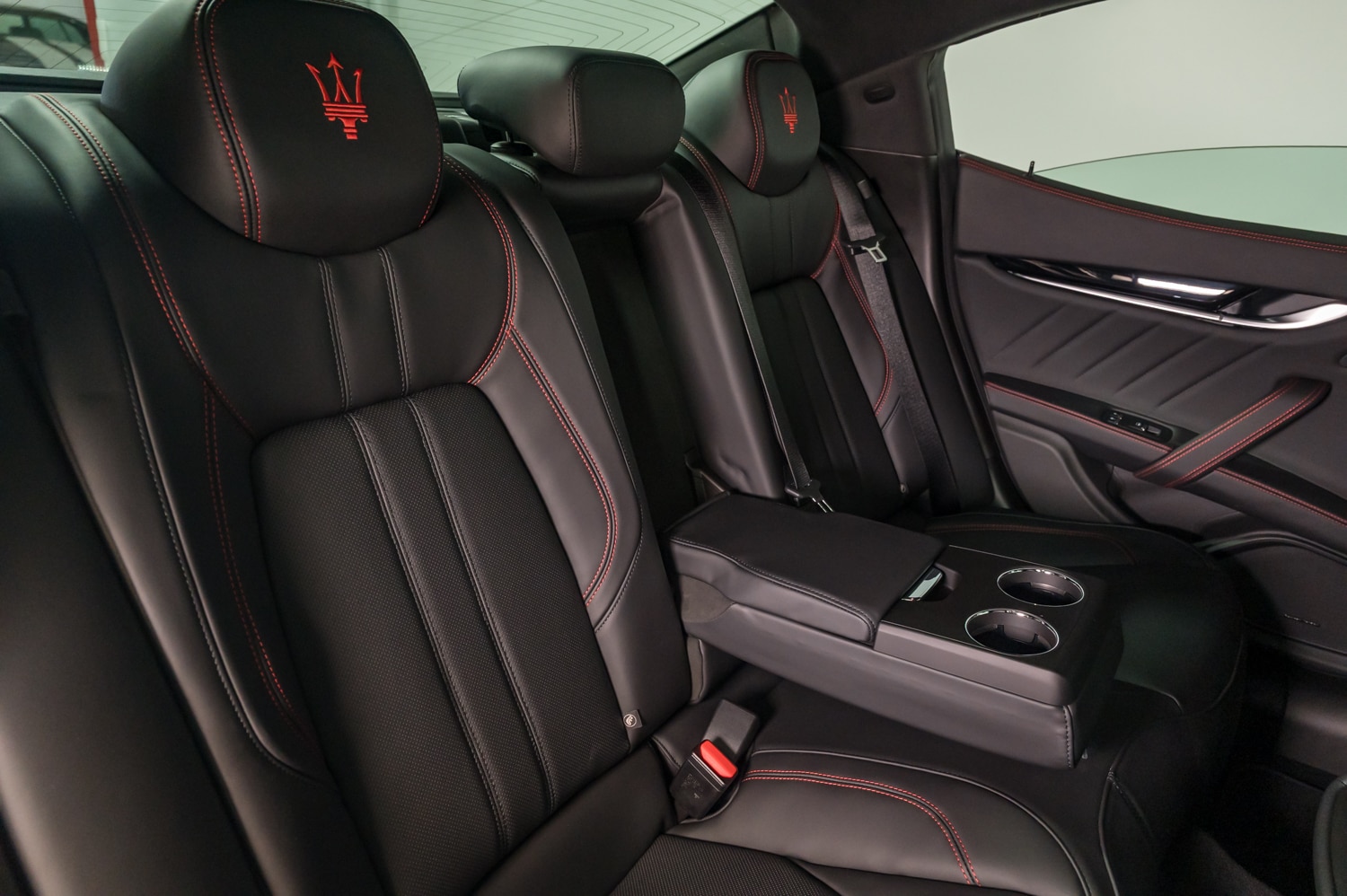 2024 Maserati Ghibli Modena photo 27