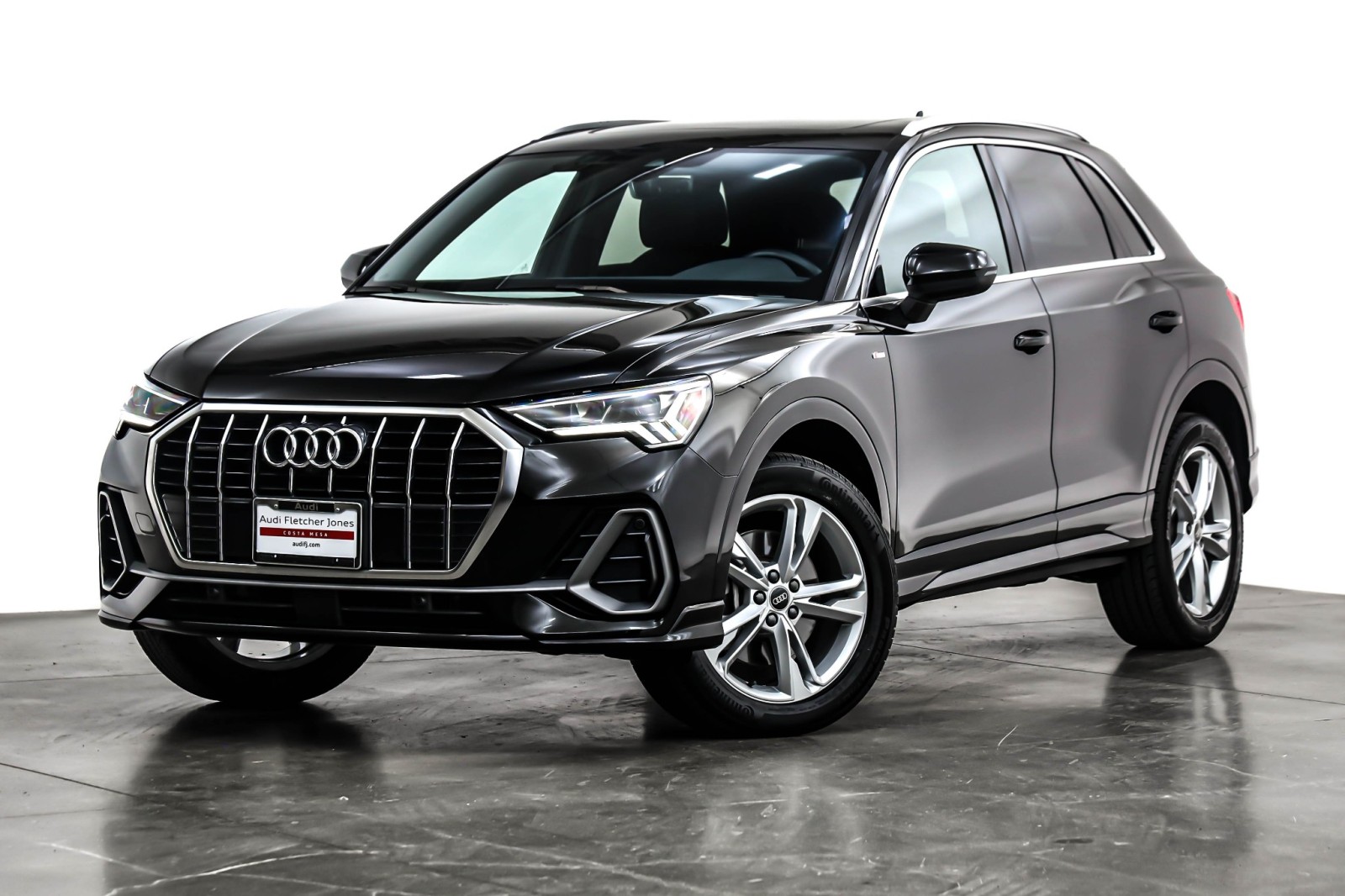 2023 Audi Q3 S Line Premium Plus's photo