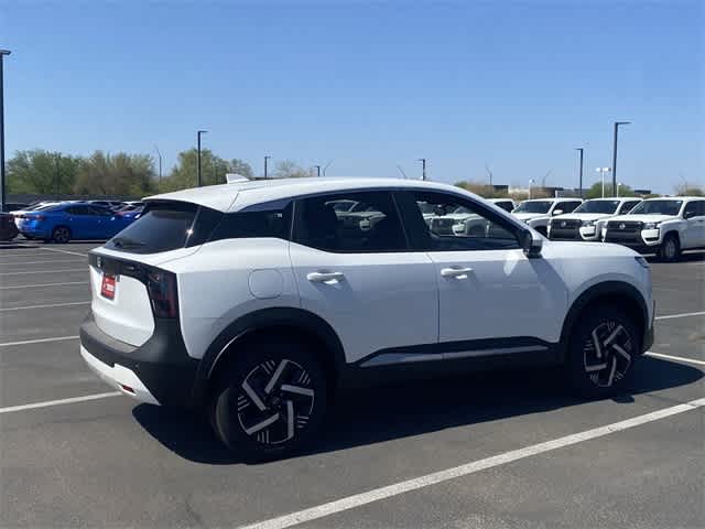 2025 Nissan Kicks SV photo 5