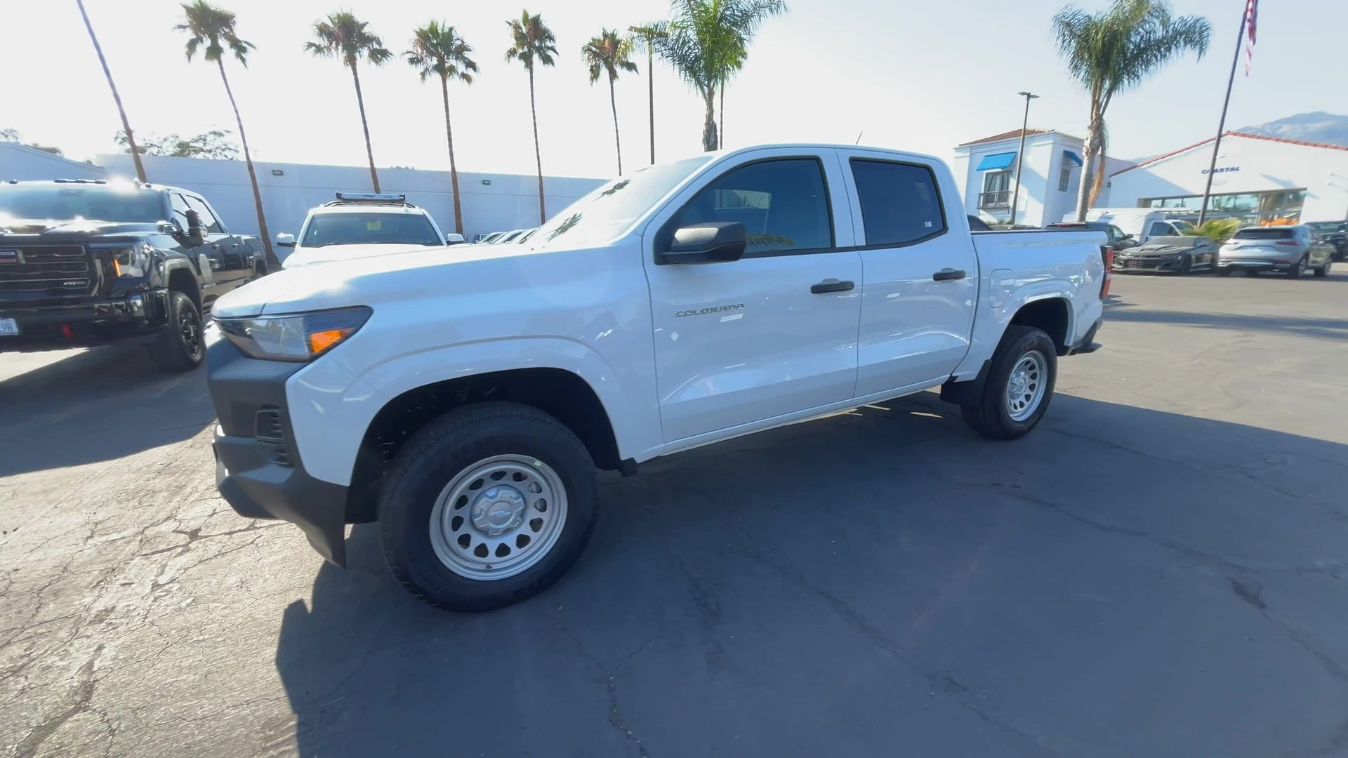 2025 Chevrolet Colorado LT photo 4
