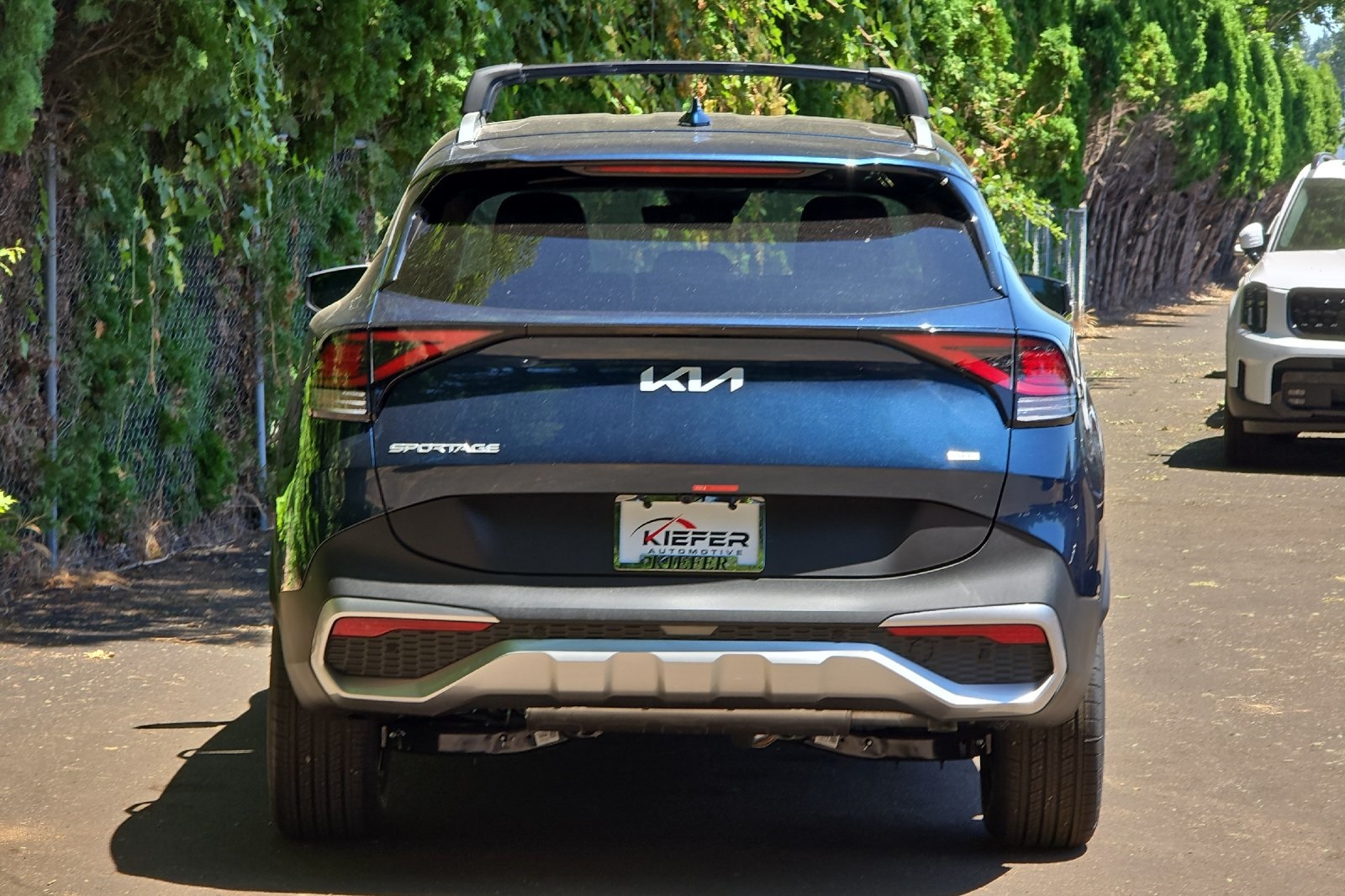 2025 Kia Sportage Hybrid EX photo 4