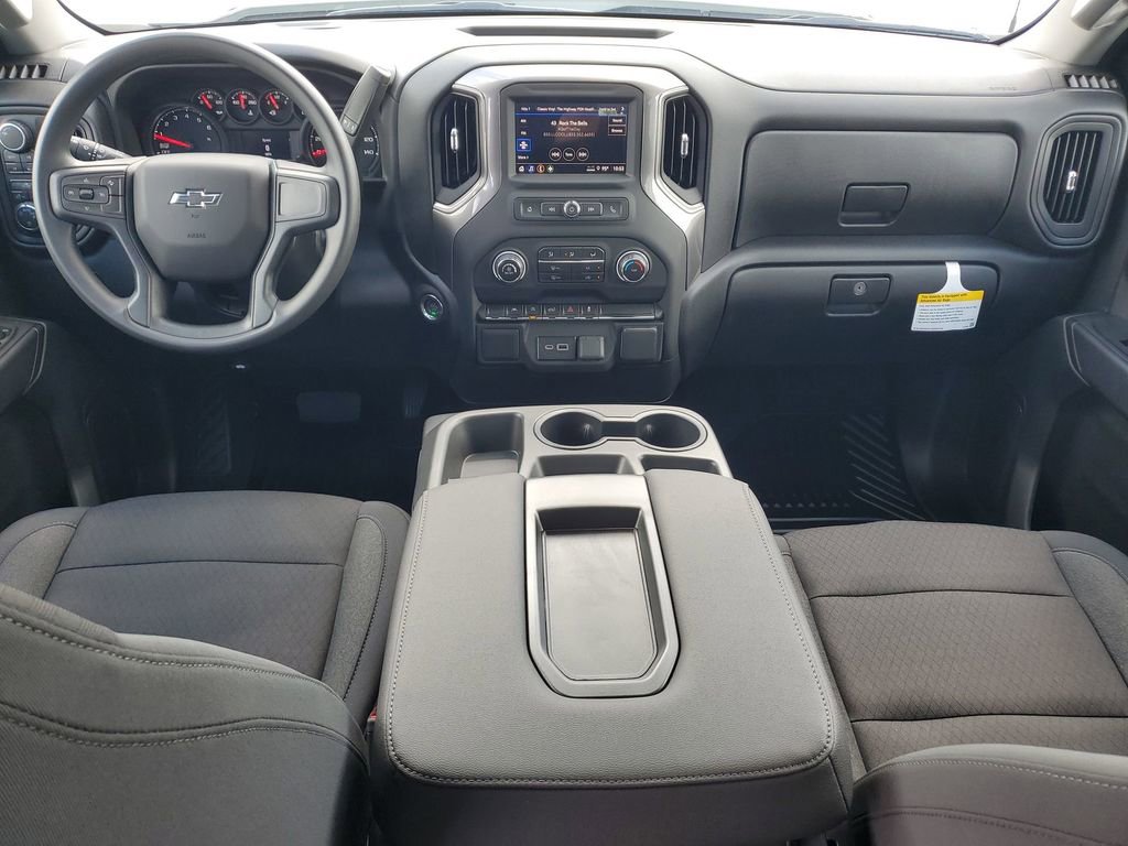 2025 Chevrolet Silverado 1500 Custom photo 24