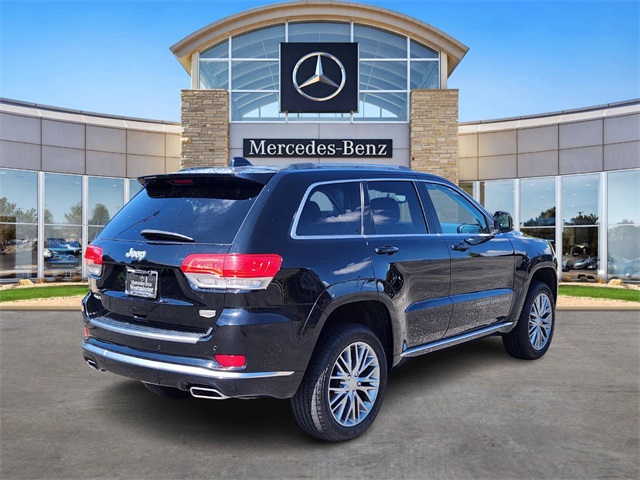 2018 Jeep Grand Cherokee Summit photo 4