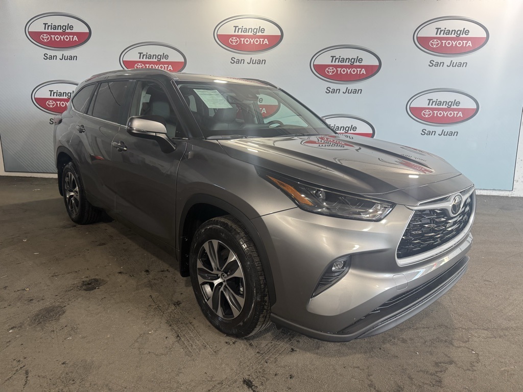 2026 Toyota Highlander XLE XSE Platinum Limited photo 3