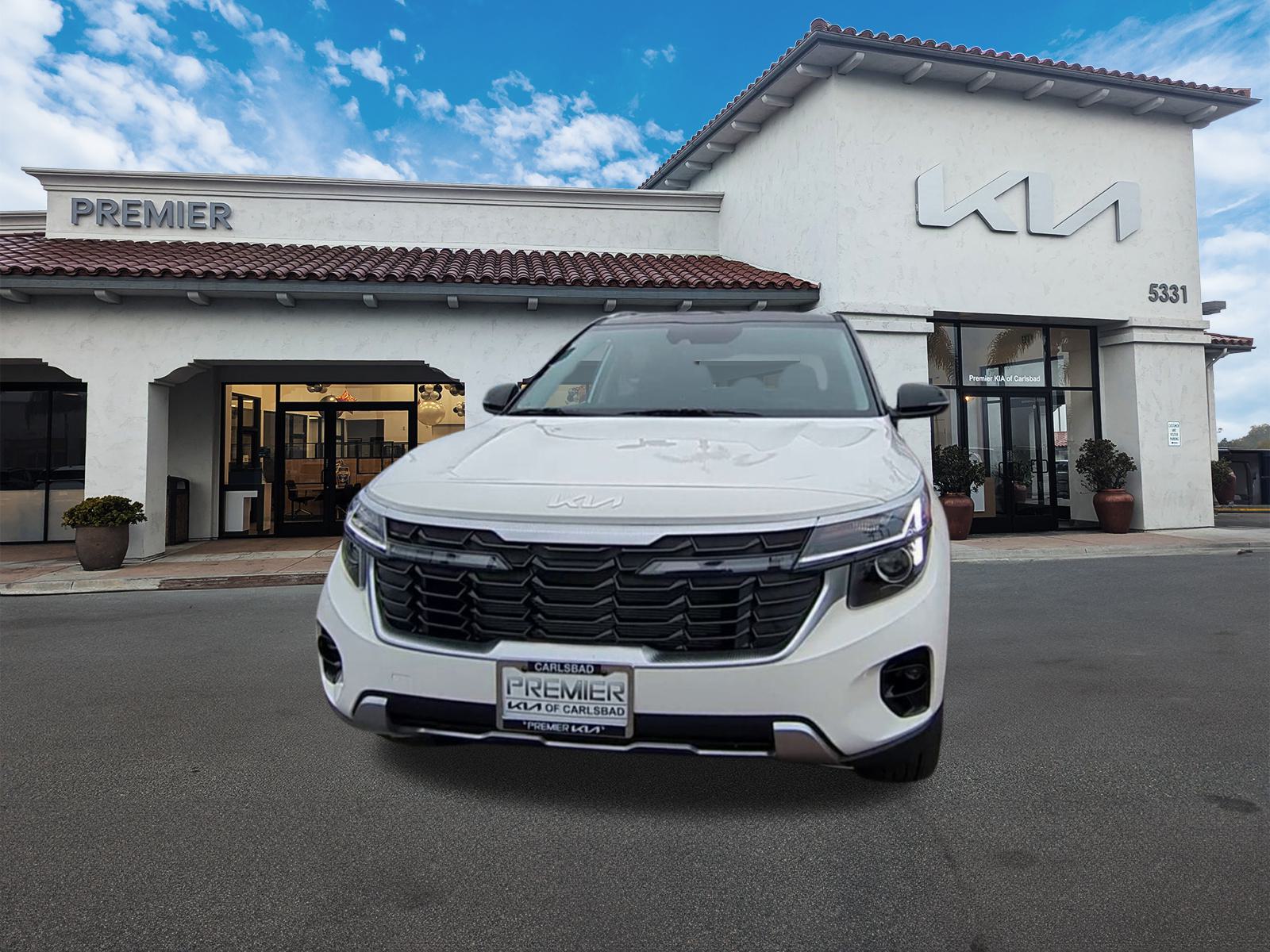 2025 Kia Seltos S photo 3