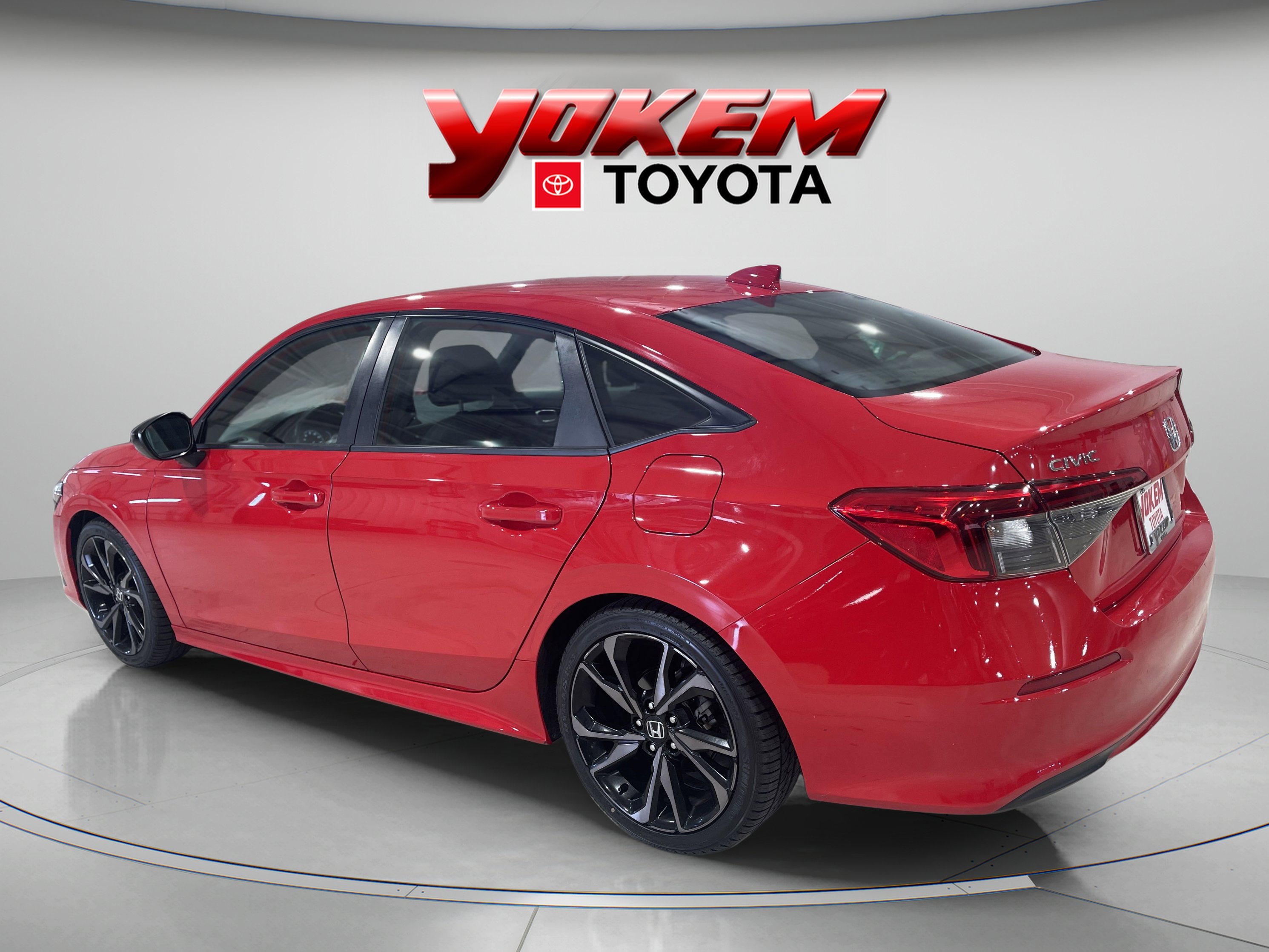 2022 Honda Civic Sport photo 3
