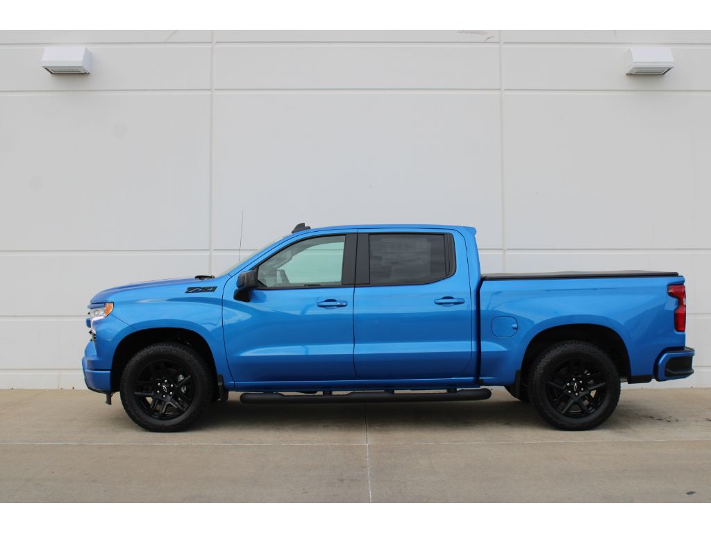 2026 Chevrolet Silverado 1500 RST photo 2