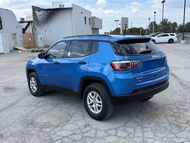 2017 Jeep Compass Sport photo 6