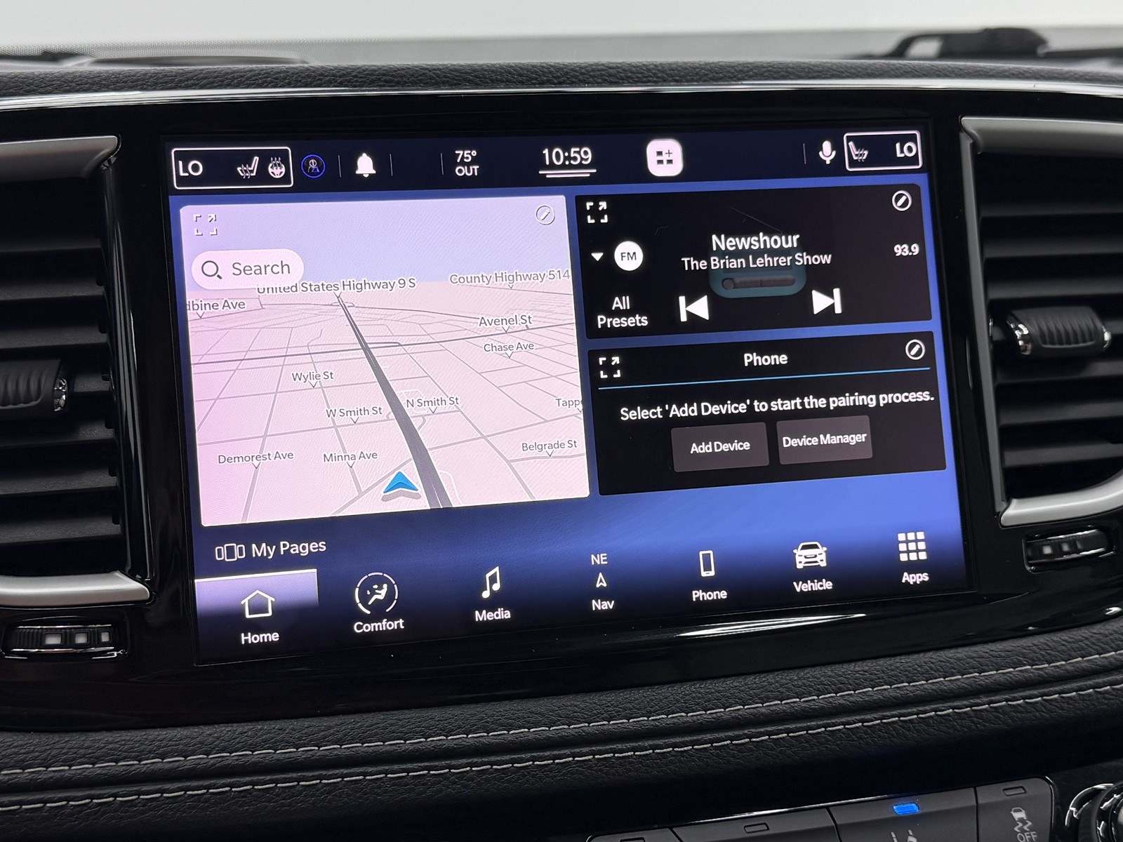 2021 Chrysler Pacifica Hybrid Touring L photo 25