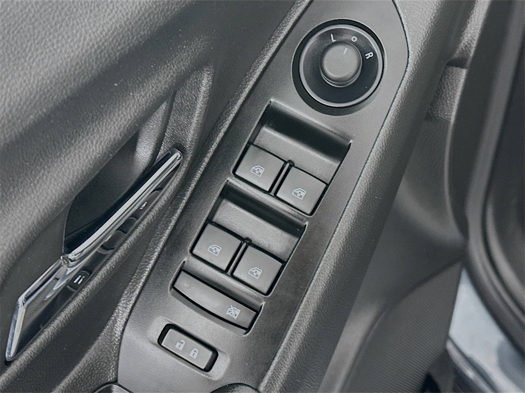 2022 Chevrolet Trax LT photo 18
