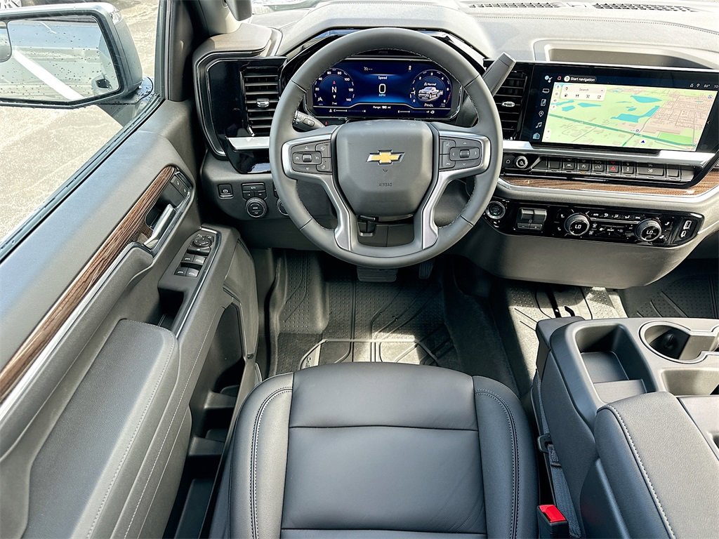 2025 Chevrolet Silverado 1500 LT photo 14