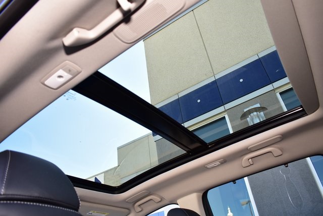 2025 Acura MDX Technology SH-AWD photo 21