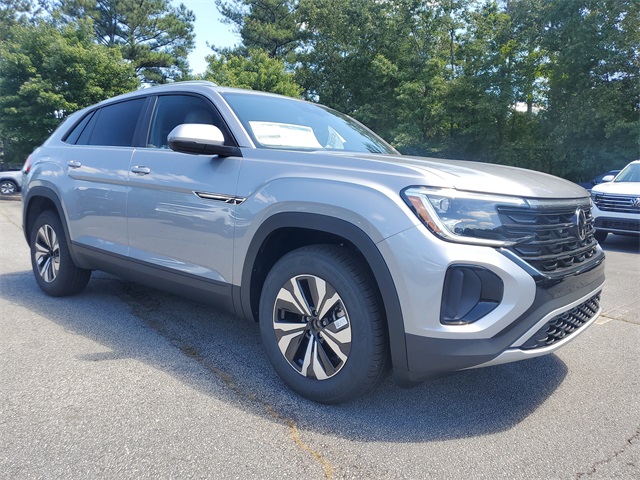 2026 Volkswagen Atlas Cross Sport SE photo 3
