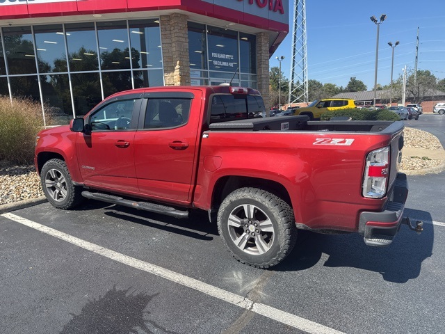 2016 Chevrolet Colorado Z71 photo 2