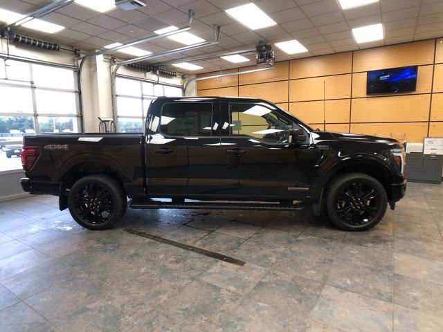 2025 Ford F-150 Lariat photo 9