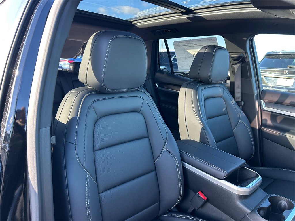 2026 GMC TERRAIN - Image 35