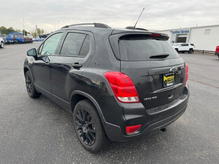 2022 Chevrolet Trax LT photo 3